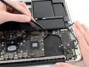 MacBook Pro 13" Retina Display Late 2012 I/O Board Replacement