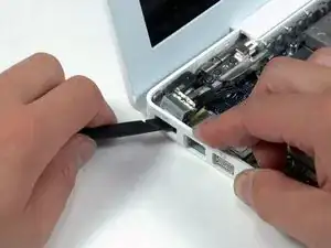 MacBook Core Duo MagSafe Board Replacement