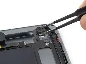 iPad Mini 2 Wi-Fi Rear Facing Camera Replacement