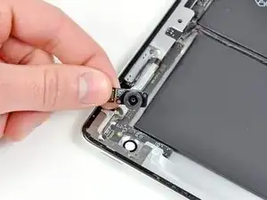 iPad 2 Wi-Fi EMC 2415 Rear Facing Camera Replacement