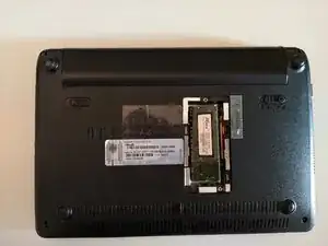 ASUS Eee PC 1001PX Disassembly To Fix Dead Black Screen