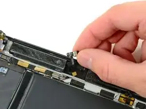 iPad 2 GSM Microphone Replacement