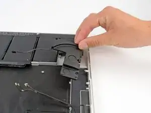 MacBook Pro 15" Retina Display Early 2013 Speakers Replacement