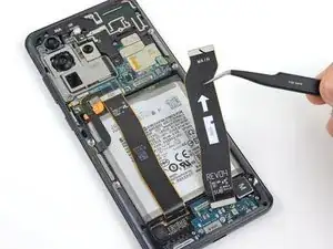 Samsung Galaxy S20 Ultra Flex Cable Removal