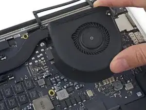 MacBook Pro 15" Retina Display Mid 2015 Left Fan Replacement