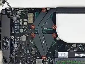 MacBook Pro 15" Unibody 2.53 GHz Mid 2009 Heat Sink Replacement
