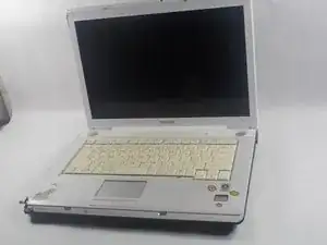 Toshiba Dynabook AX 53D