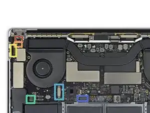 MacBook Pro 15" Touch Bar Late 2016 Connector ID