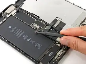 iPhone 7 Plus Battery Disconnection