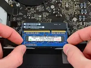 MacBook Pro 15" Unibody Mid 2012 RAM Replacement