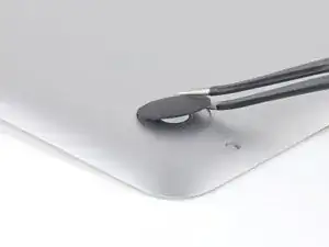 MacBook Pro 15" Unibody Mid 2009 Feet Replacement