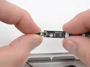MacBook Pro 17" Unibody Camera Board Replacement