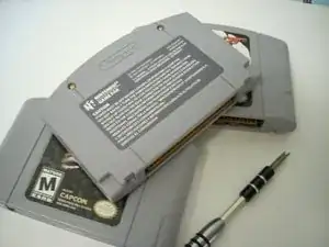 Disassembling Nintendo 64 Cartridge