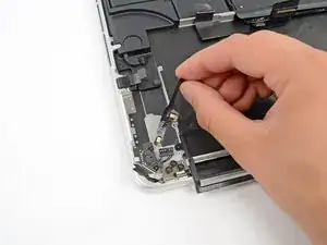 MacBook Pro 15" Retina Display Early 2013 Microphone Replacement