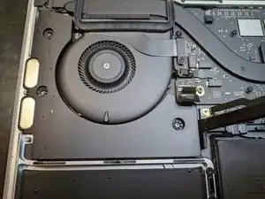 MacBook Pro 13" Late 2020 Right Speaker Replacement