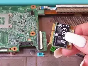 HP Pavilion 14-q020nr Wi-Fi Card Replacement