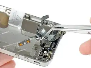 iPhone 4 Headphone Jack & Volume Control Cable Replacement