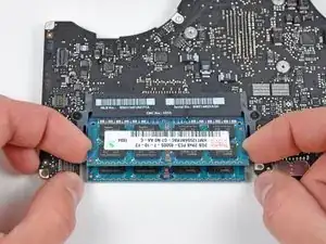 MacBook Pro 15" Unibody Mid 2012 Logic Board Replacement