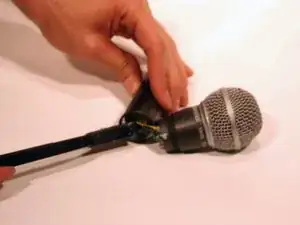 How to clean the Shure SM58