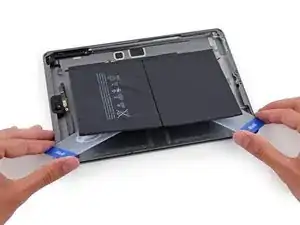 iPad 5 LTE Battery Replacement