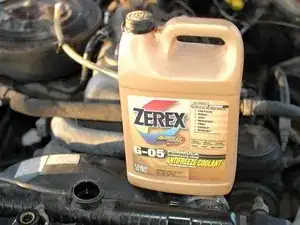 Checking coolant level in your naturally aspirated diesel Mercedes W123