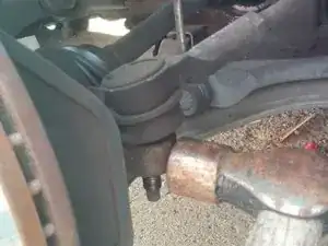 Saturn tie rod ends