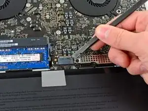 MacBook Pro 15" Unibody Early 2011 Battery Connector Replacement