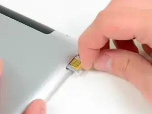 iPad 2 GSM SIM Card Replacement