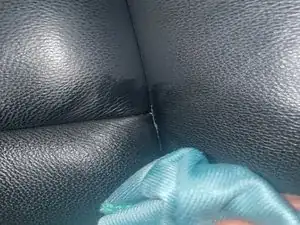 How to Repair Cracks in Honda Accord Coupe EXL Leather Seats