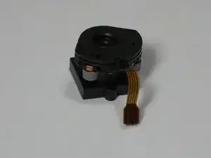 Disassembling Polaroid a520 Lens