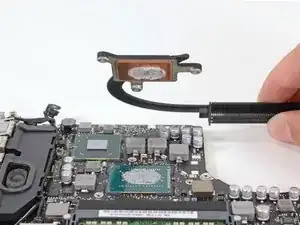 MacBook Pro 13" Unibody Mid 2012 Heat Sink Replacement
