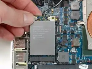 MacBook Core Duo AirPort Card Replacement