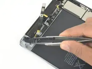 iPad mini 4 LTE Headphone Jack Replacement