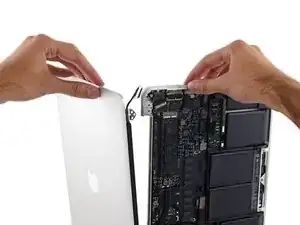 MacBook Pro 13" Retina Display Early 2015 Display Assembly Replacement