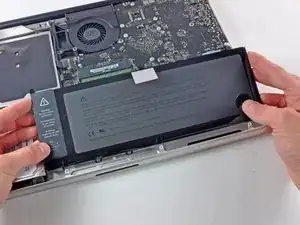 MacBook Pro 15" Unibody 2.53 GHz Mid 2009 Battery Replacement