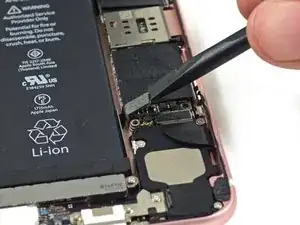 iPhone 6s Battery Connection