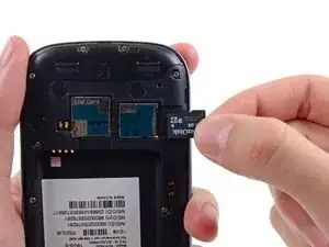 Samsung Galaxy S III microSD Card Replacement