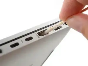 How to Clean the Ports on your Electronic Device