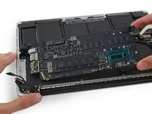 MacBook Pro 13" Retina Display Late 2013 Logic Board Replacement