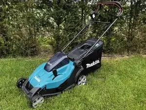 Makita DLM431 Lawn Mower