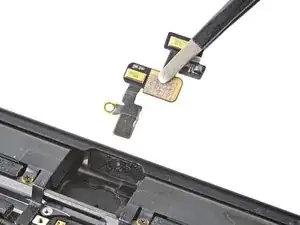 iPad 9 LTE Microphone Assembly Replacement