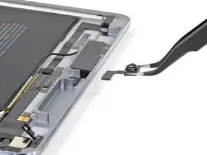 iPad Pro 9.7" Front Camera Replacement