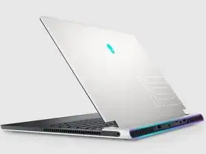 Alienware X15 R2