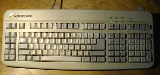 Gateway keyboard with L-shaped return key