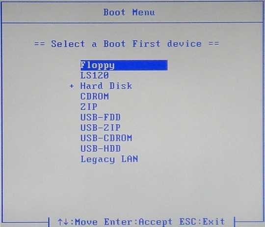 [Screenshot of a GIGABYTE motherboard boot selection menu]